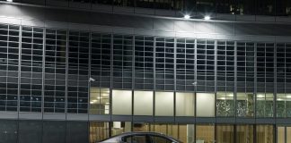 Auto Motor Und Sport honore Maserati pour son design exceptionnel