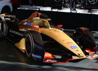 DS Store de Casablanca accueille en avant-première André Lotterer Pilote DS, et la DS E-Tense FE 19