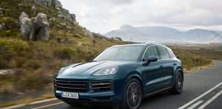 PORSCHE présente le nouveau Cayenne 2023