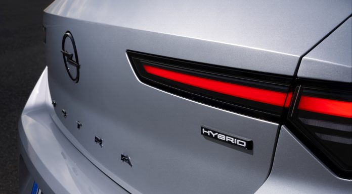 Opel : L’Astra MHEV 48v s’ajoute au catalogue du Blitz